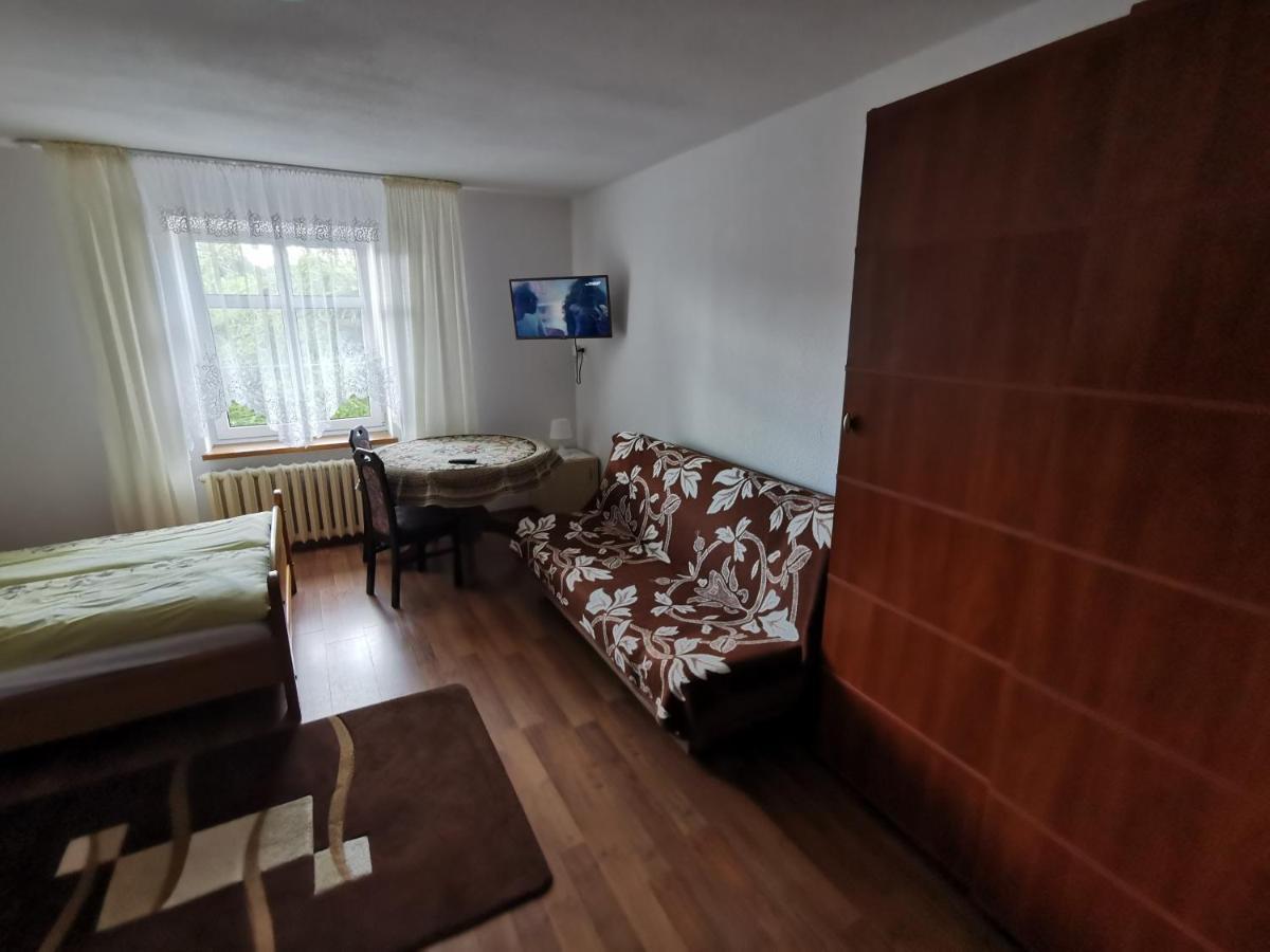 Pokoje Goscinne Straznica Jarosławiec 外观 照片