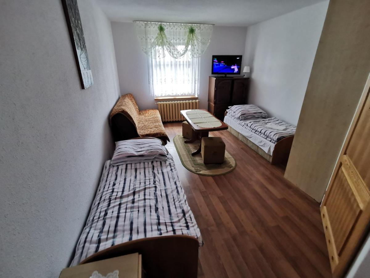 Pokoje Goscinne Straznica Jarosławiec 外观 照片